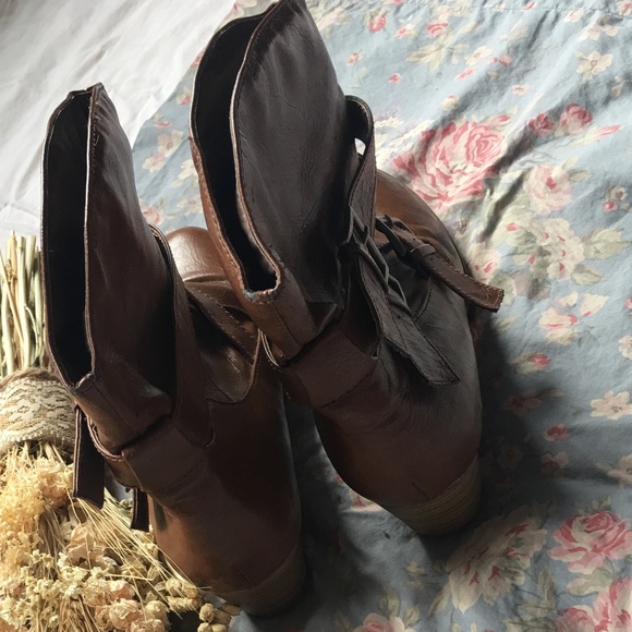 MUDD - Picture 2 of 8